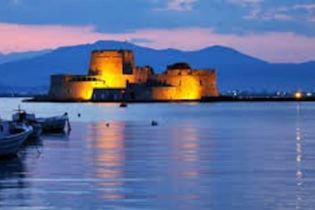 Hellona House ,Sunny And Cozy Apartment'S Nafplio Eksteriør billede